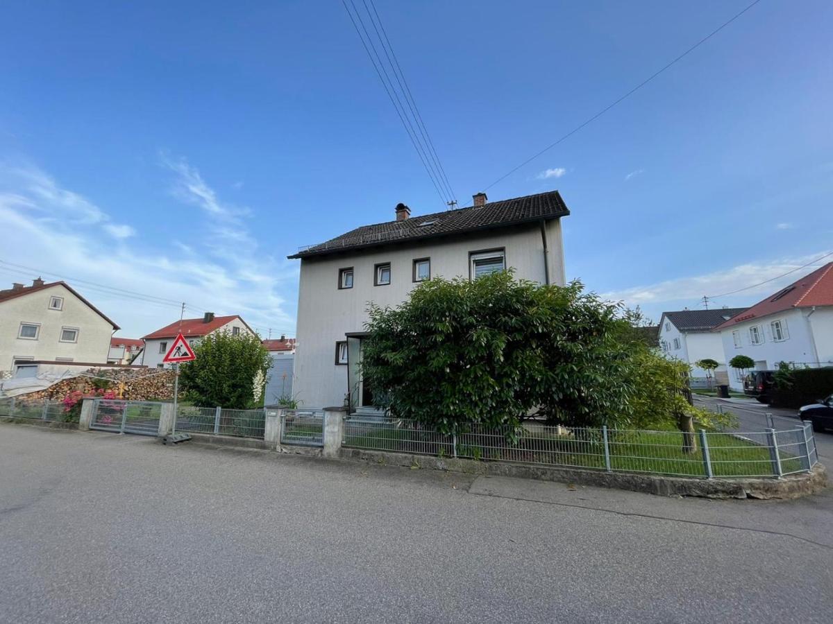 Guntia Apartment Mit Grossem Garten Günzburg Екстериор снимка
